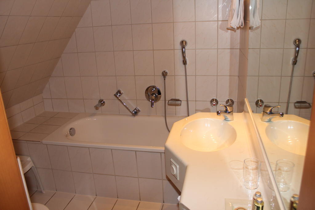 Einzelzimmer